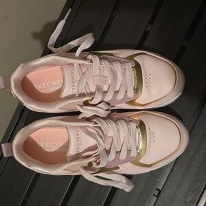 Pink Skechers 1.5 Kid Size
